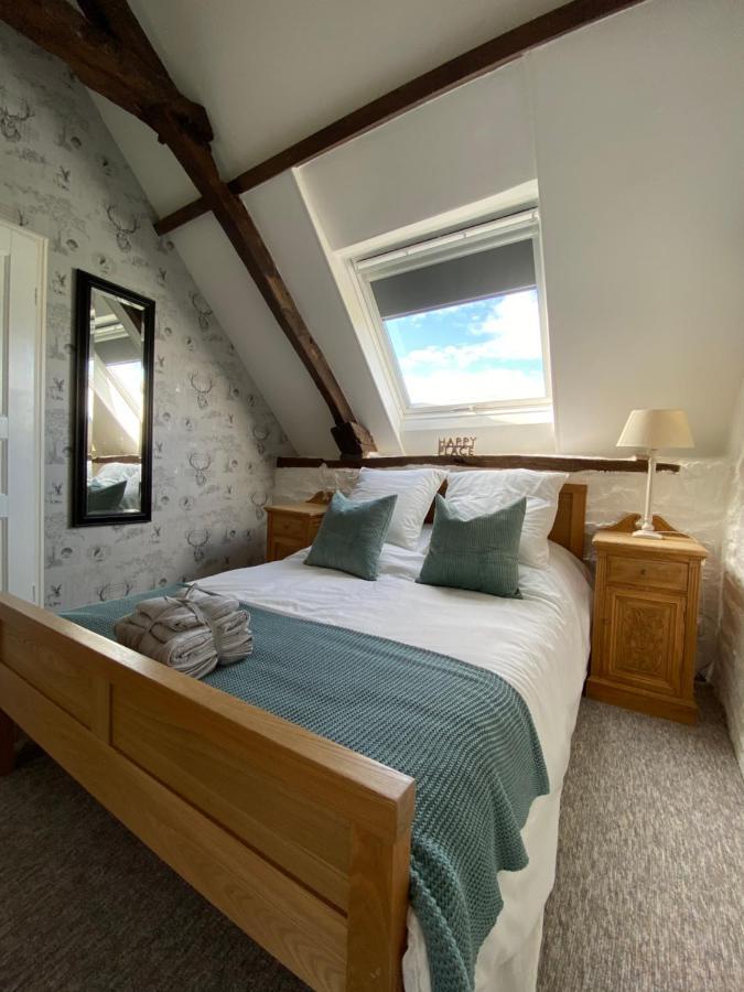 La Petite Maison - No 1 La Relierie Gavray-sur-Sienne Extérieur photo
