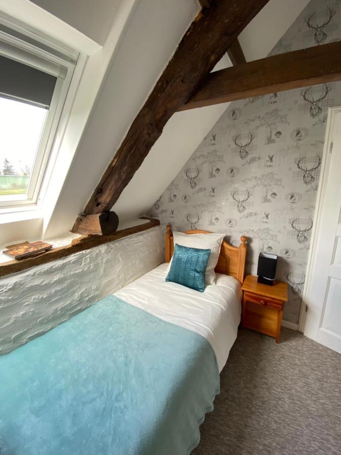 La Petite Maison - No 1 La Relierie Gavray-sur-Sienne Extérieur photo