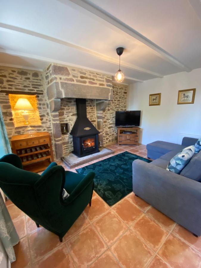 La Petite Maison - No 1 La Relierie Gavray-sur-Sienne Extérieur photo