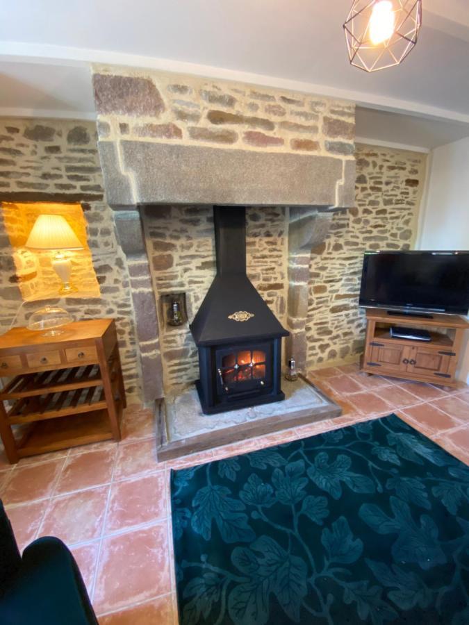 La Petite Maison - No 1 La Relierie Gavray-sur-Sienne Extérieur photo